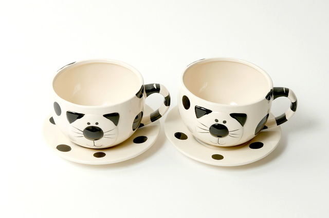 2Kewt Ceramic Tea Cup and Saucer - Set of 2